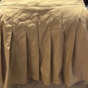 It’s a good 👍🏾 skirt for school and at the beach